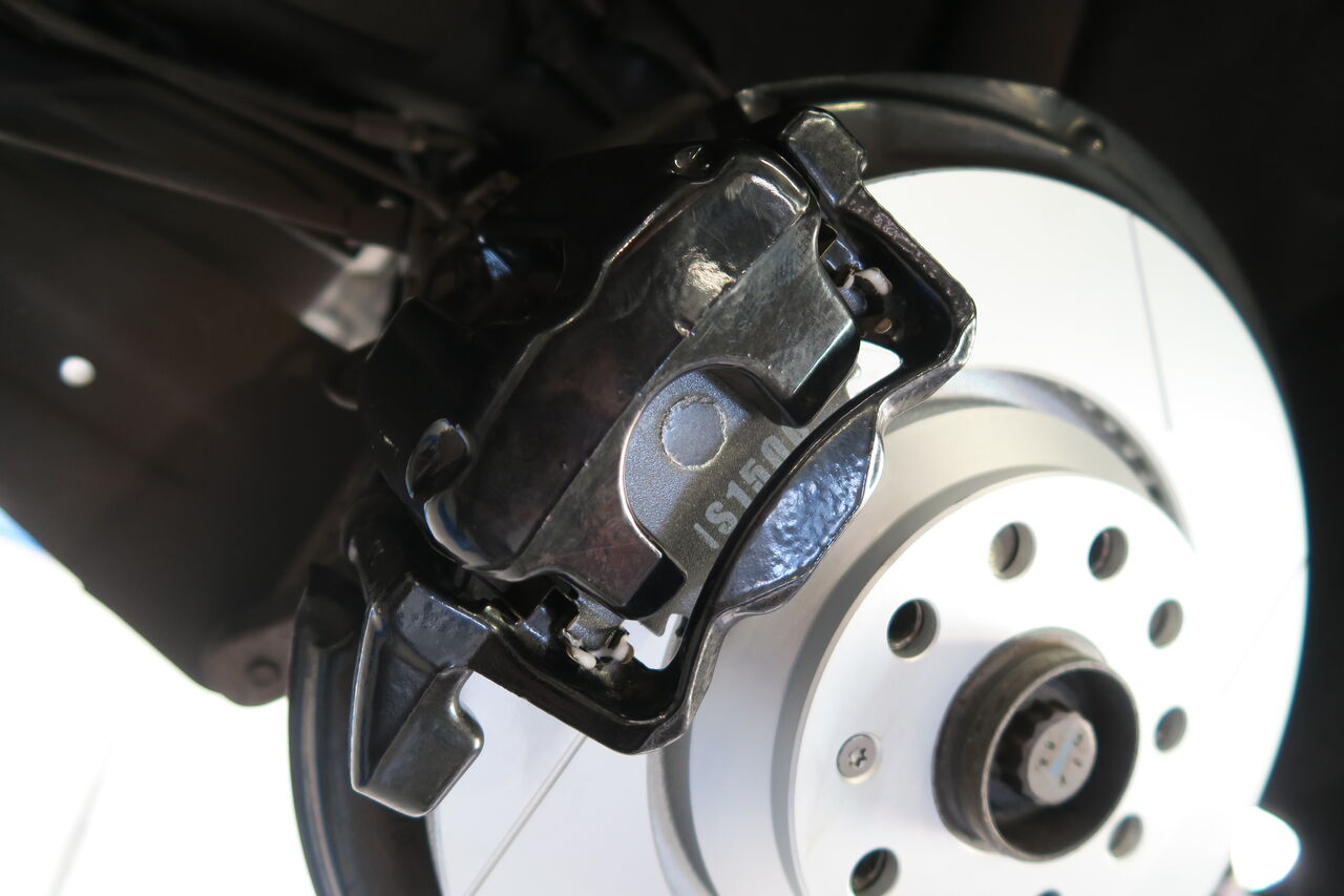 iSWEEP ブレーキパッド IS2000 フロント Audi S3 8V用 iSWEEP Brake Pad〔Front〕1338 – ishikawa-engineering