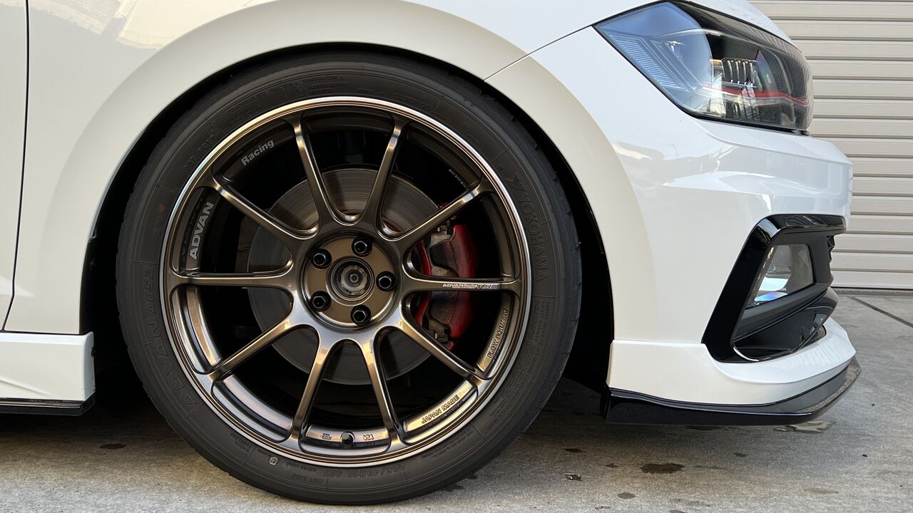 ADVAN Racing RSⅢ 18インチ 7.5j 114.3 4本