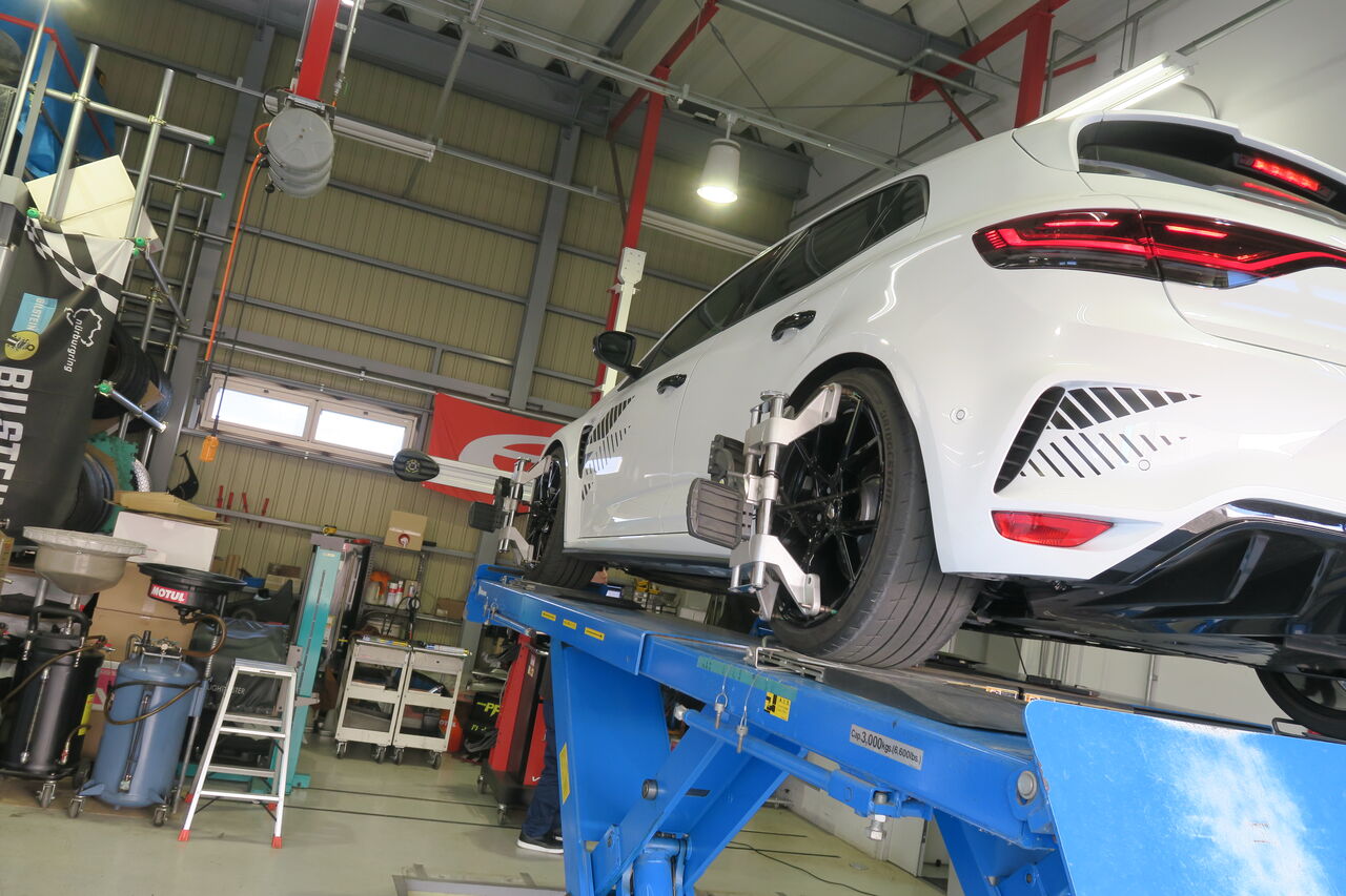 RENAULT MEGANE R.S. ULTIME × Eibach PRO-KIT : イシカワ 