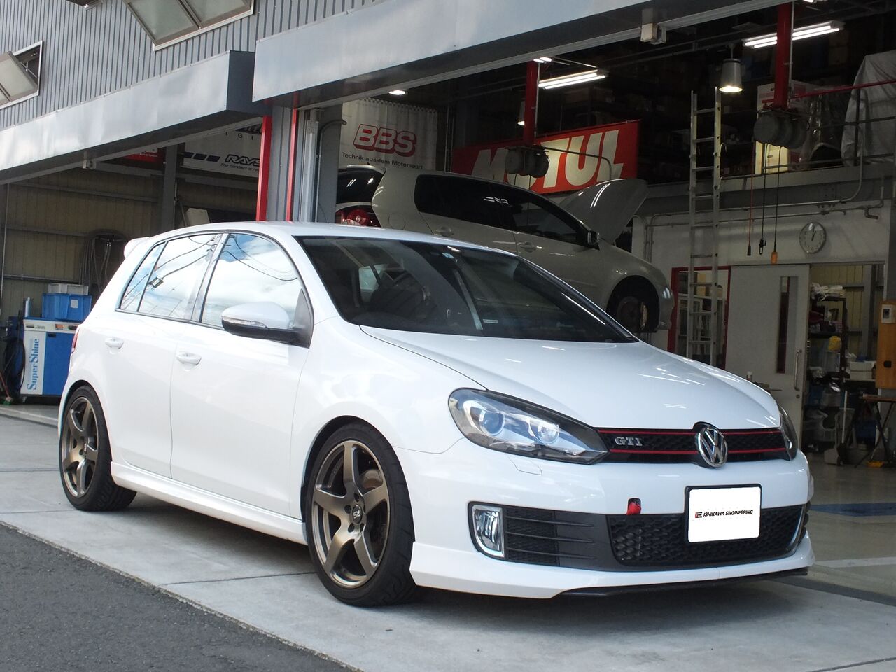 VW GOLF6 GTI 車検整備 : イシカワエンジニアリング スタッフブログ