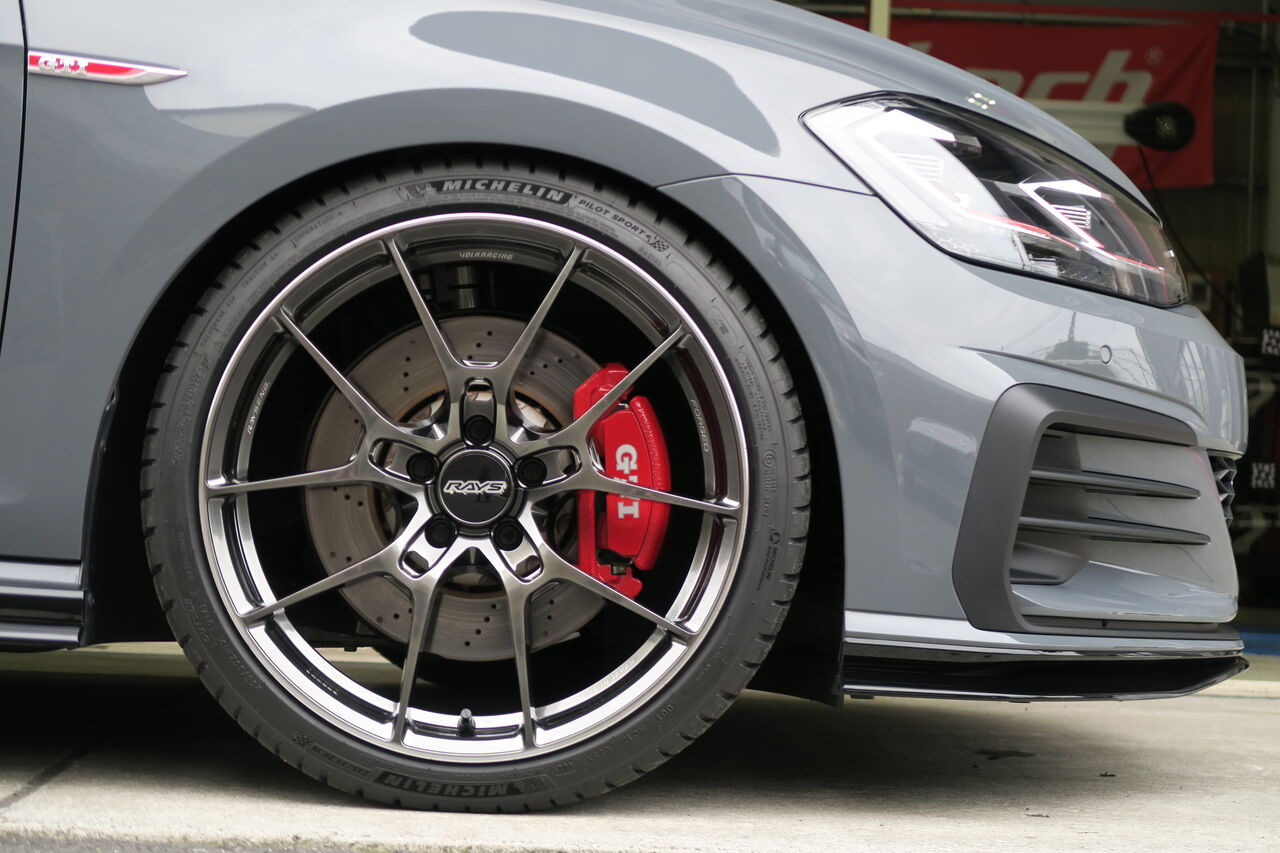 VW GOLF7.5 GTI TCR × VOLK RACING G025 + PS4 : イシカワ VW GOLF7.5 GTI TCR × VOLK RACING G025 + PS4 : イシカワ