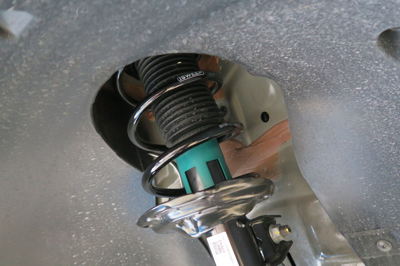 VW GOLF8 R × iSWEEP UPGRADE SPRING : イシカワ VW GOLF8 R × iSWEEP UPGRADE SPRING : イシカワ