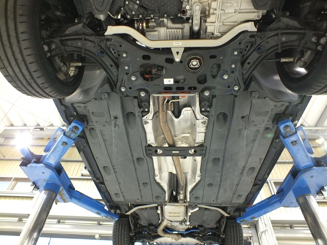 VW GOLF7.5 R × iSWEEP Front Lower Arm Power Brace : イシカワ