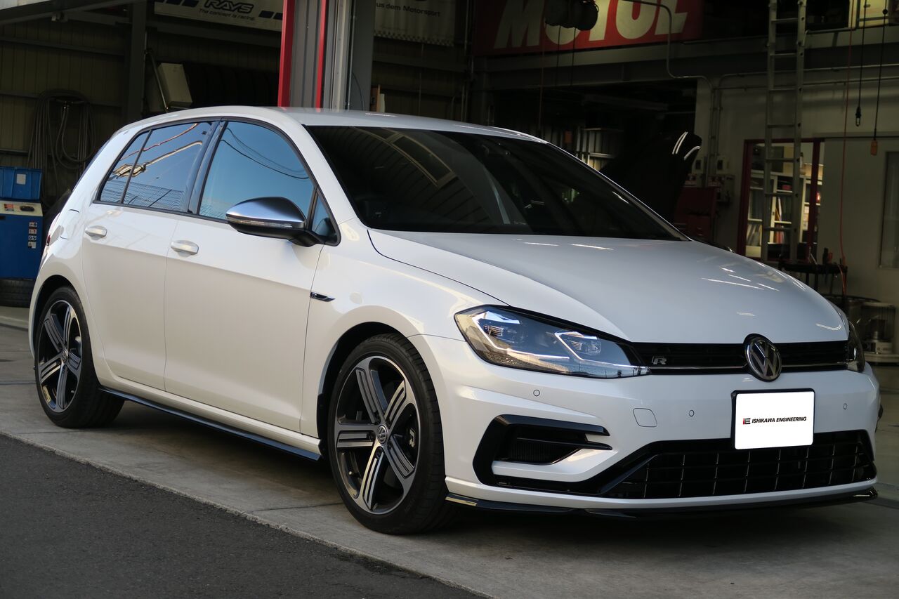 VW GOLF7.5 R × iSWEEP FRONT LIP SPOILER : イシカワエンジニアリング 