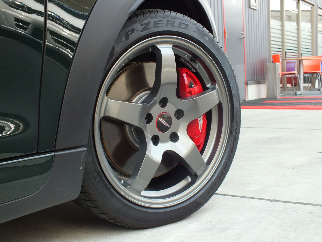 F56 JCW × NM Engineering RSe05 : イシカワエンジニアリング スタッフ