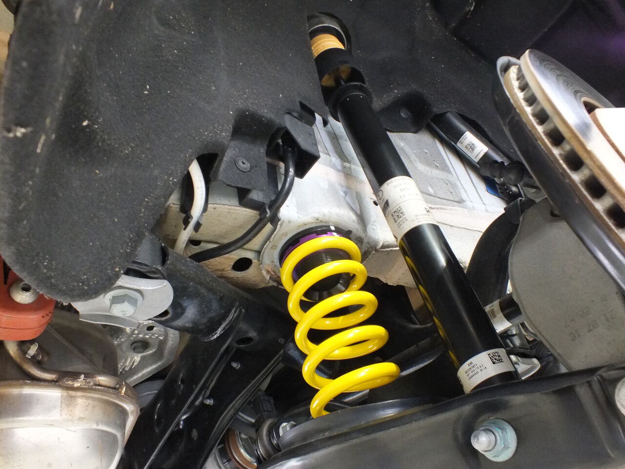 S*y様 isweep sport サスペンション アウディS3 8V AUDI S3 (8V) Sedan × iSWEEP Upgrade Spring ＆ KONI SPORT