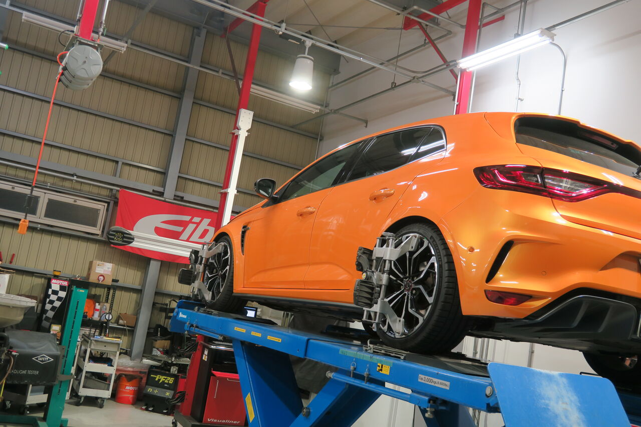 RENAULT MEGANE R.S. × Eibach PRO-KIT : イシカワ