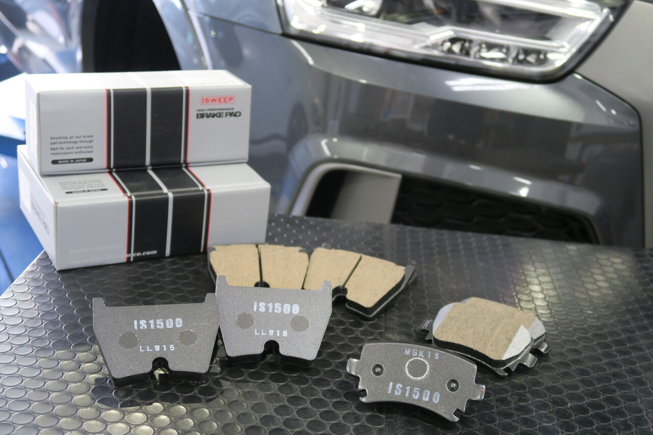 AUDI RS Q3 (8U) × iSWEEP Brake Pad IS1500 ＆ Wheel Spacer