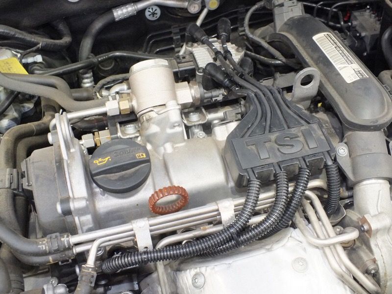 POLO 6R 1.2TSI Highline プラグコード交換 : イシカワ