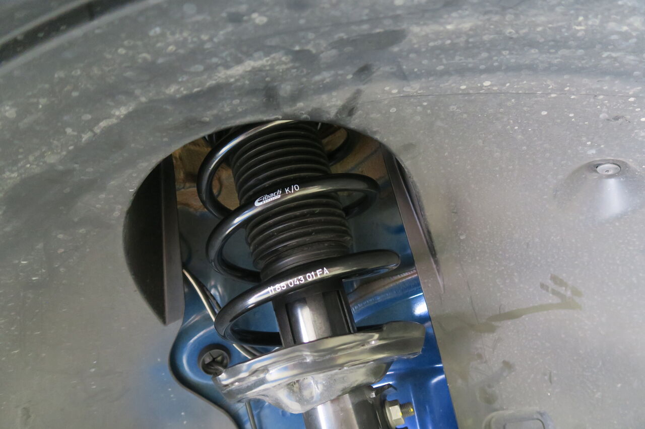 VW T-Roc R × Eibach PRO-KIT : イシカワエンジニアリング スタッフブログ