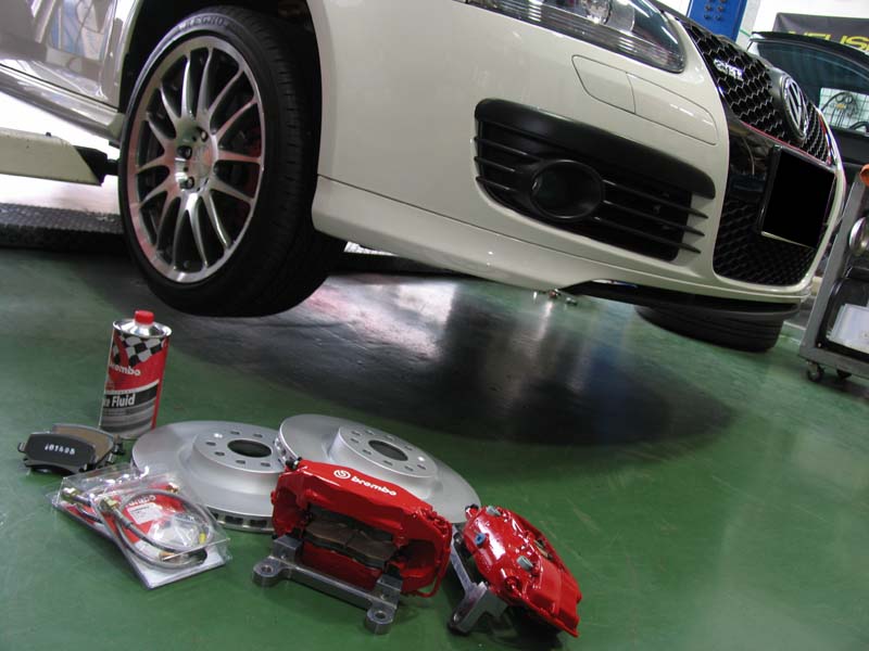 GOLF5 GTI × brembo GT Kit Limited with iSWEEP IS ｂｙ イグサ