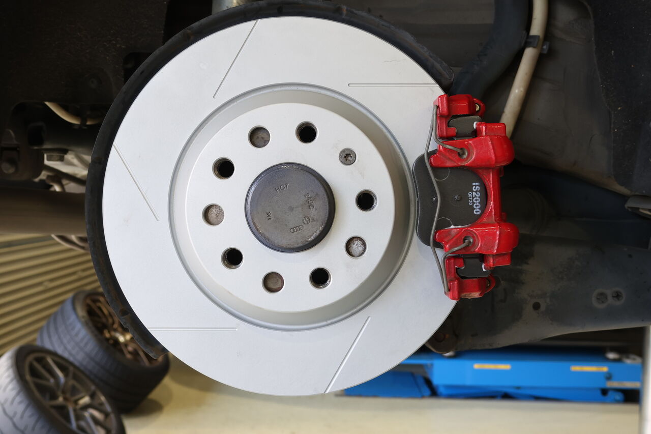 VW GOLF7.5 GTI × iSWEEP Brake Pad IS2000 + NEUSPEED Brake Line etc