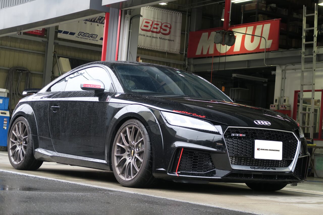 数量限定、AUDI TT（8S）専用モニターステー アウディTT 助手席