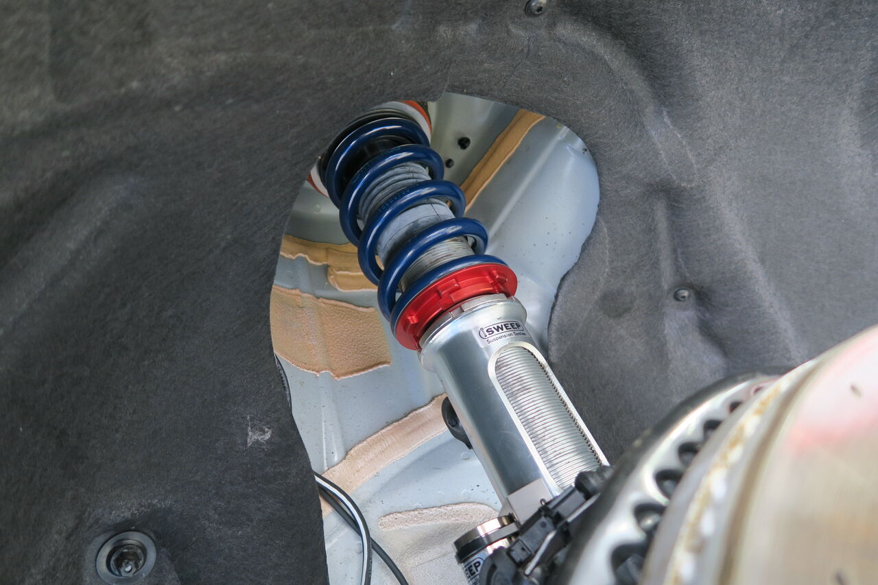 AUDI TTRS 8S × iSWEEP車高調整式サスペンション : イシカワ