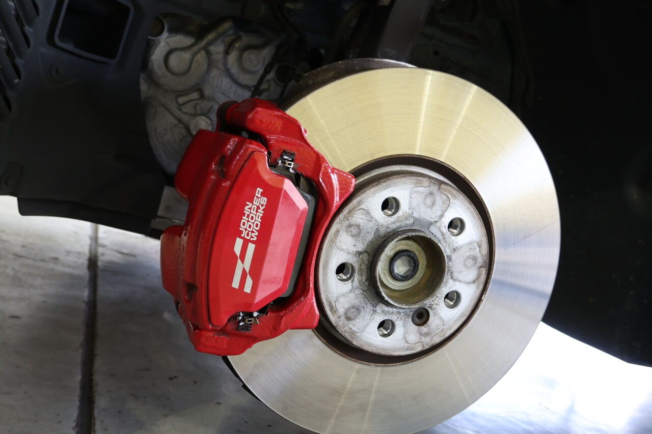 MINI F67 JCW × iSWEEP Brake Pad IS1500 : イシカワエンジニアリング