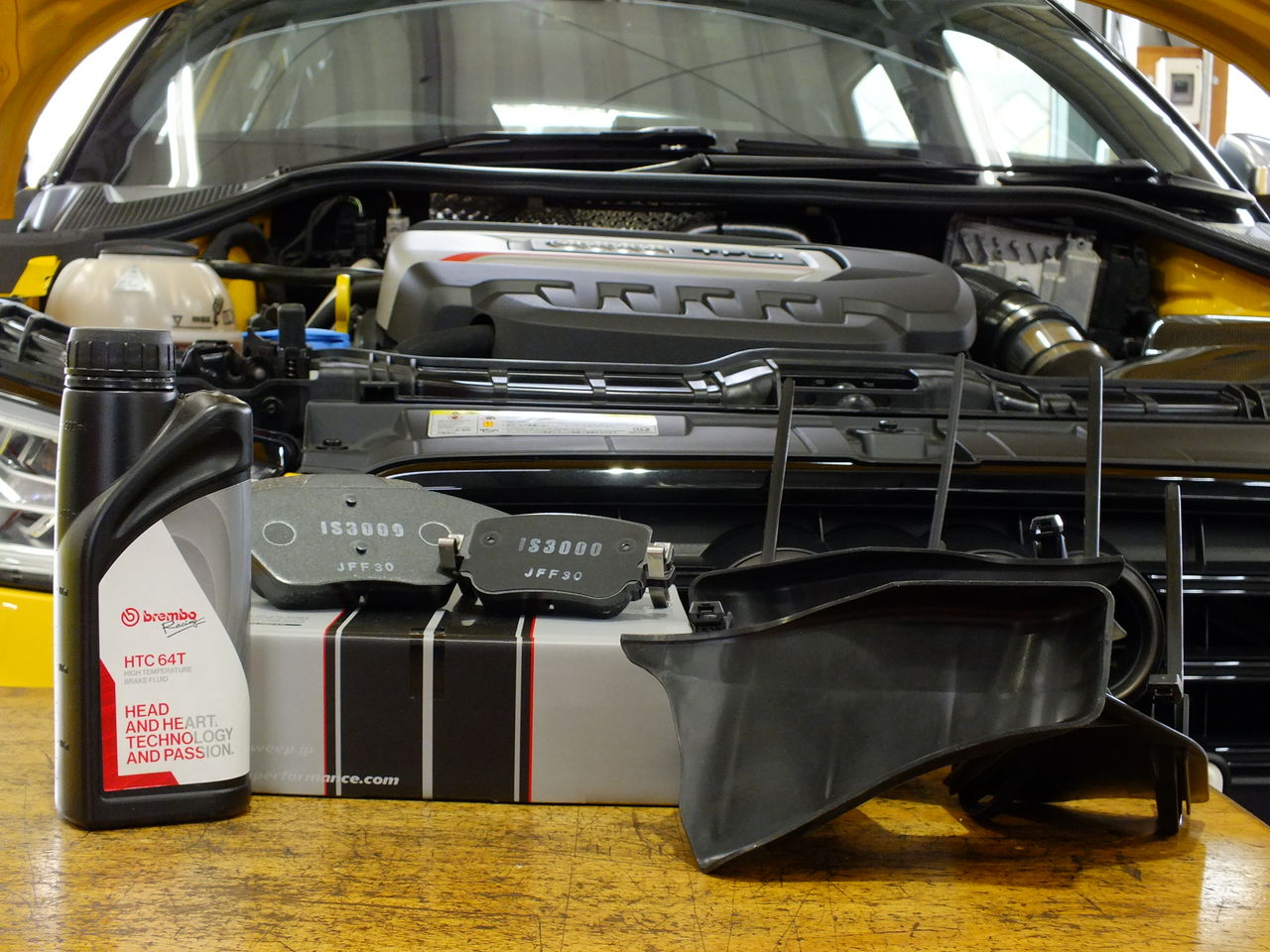 AUDI S1 × iSWEEP Brake Pad IS3000 and RS3導風板 : イシカワ