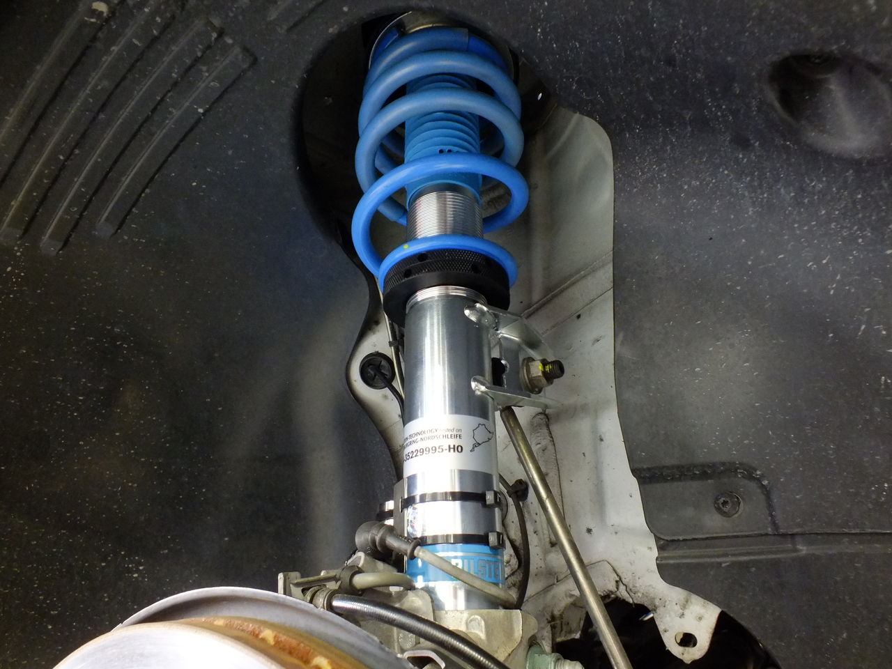 GOLF7 GTI × BILSTEIN B14 : イシカワエンジニアリング スタッフブログ