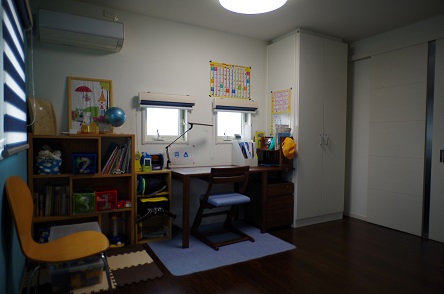 e6374114.jpg