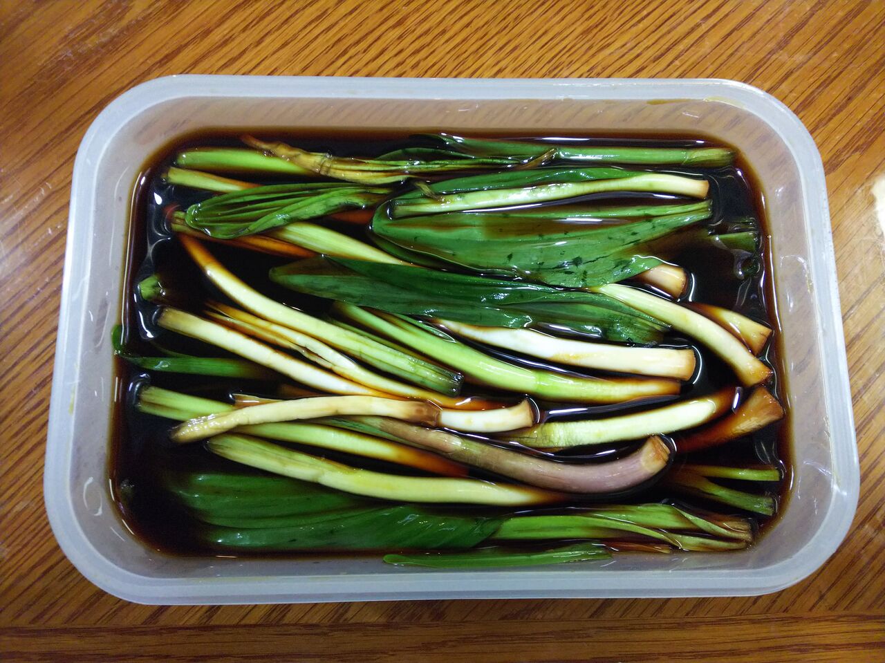 303 行者にんにくの醤油漬け 家飲みのお品書き 303 行者にんにくの醤油漬け 家飲みのお品書き