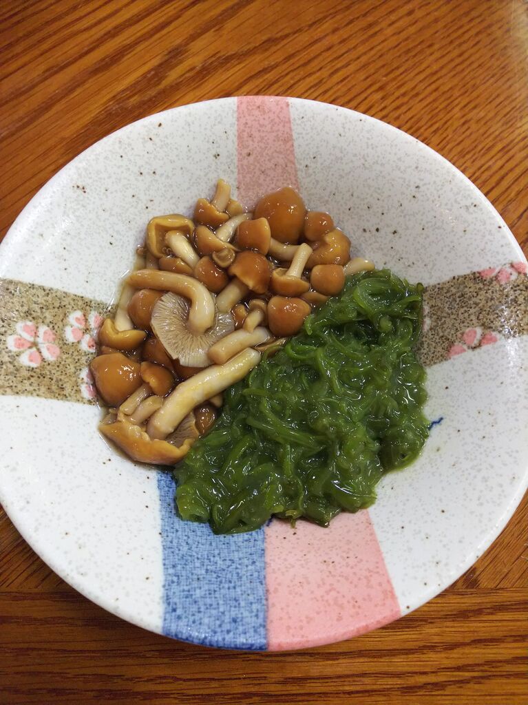 ３５１ なめこめかぶ 家飲みのお品書き