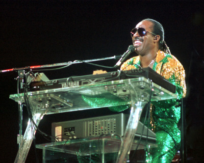 愛と平和の人」だけじゃないんだよ - Stevie Wonder 『In Square