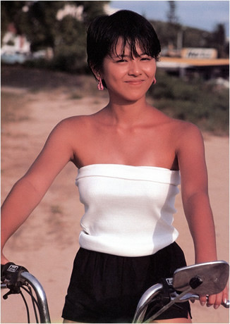 俺の好きなアルバムたち キョンキョンは趣味に走ってる時がおもしろい 小泉今日子 ナツメロ