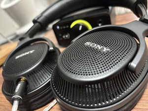 FiiO K7とSONY MDR-MV1 : My Life My Like My Way
