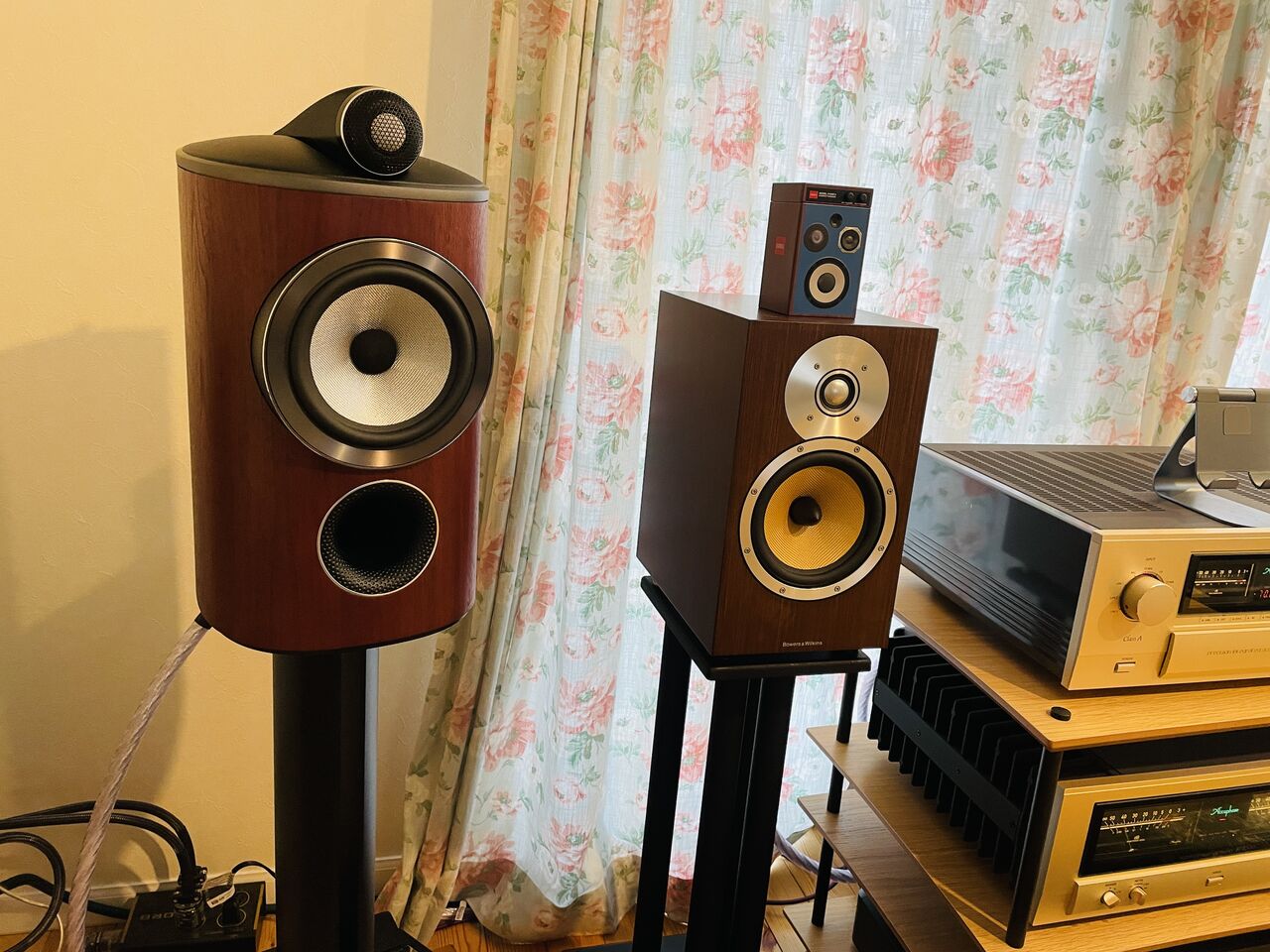 B＆W CM5を引っ張り出して : My Life My Like My Way