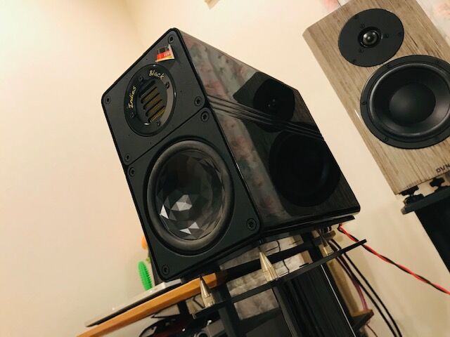 我が家にELAC 310 INDIES BLACKがやって来た : My Life My Like 我が家にELAC 310 INDIES BLACKがやって来た : My Life My Like