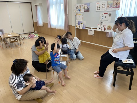 8B0B3D85-7A4D-4475-A5AE-295997C72E85