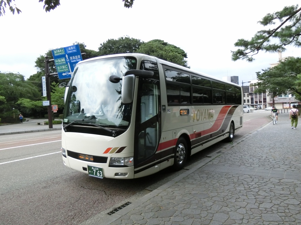 富山地方鉄道 金沢線23便 エアロエース763号車 山で働いていた が淡々と綴る日記もどき