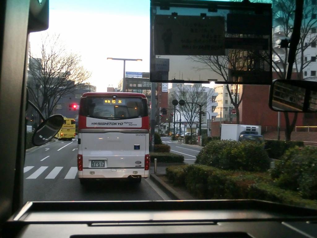 京王バス東 甲府線1501便 山で働いていた が淡々と綴る日記もどき 京王バス東 甲府線1501便 山で働いていた が淡々と綴る日記もどき