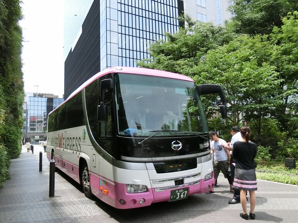 名神集中工事 In Willer Express西日本 Willer Express W711便 山で働いていた が淡々と綴る日記もどき