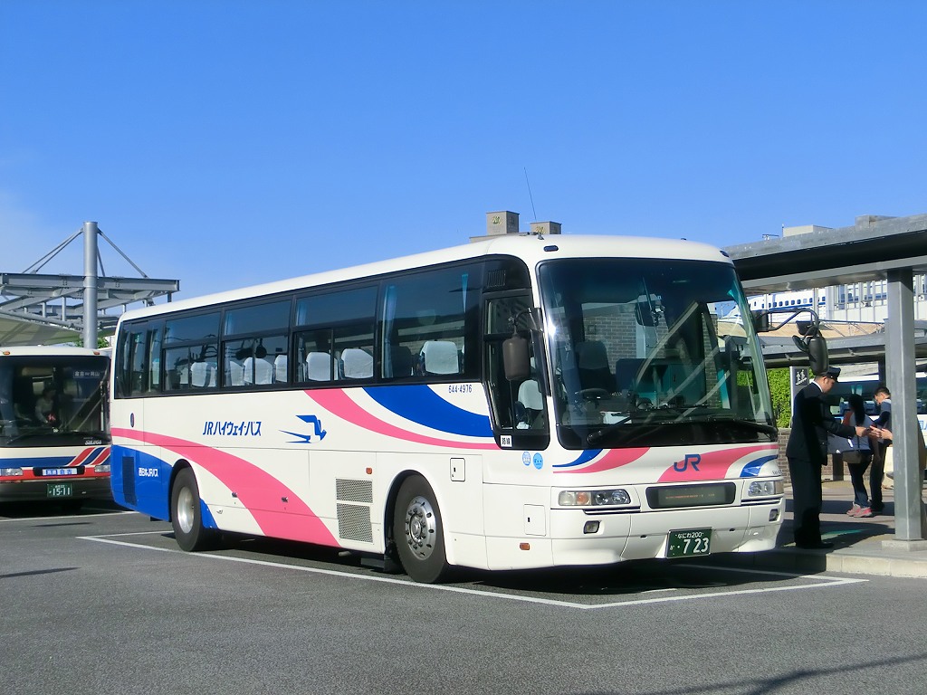 エクスプレスパス 西日本JRバス 吉備エクスプレス大阪28号 : 山で働いていた○○が淡々と