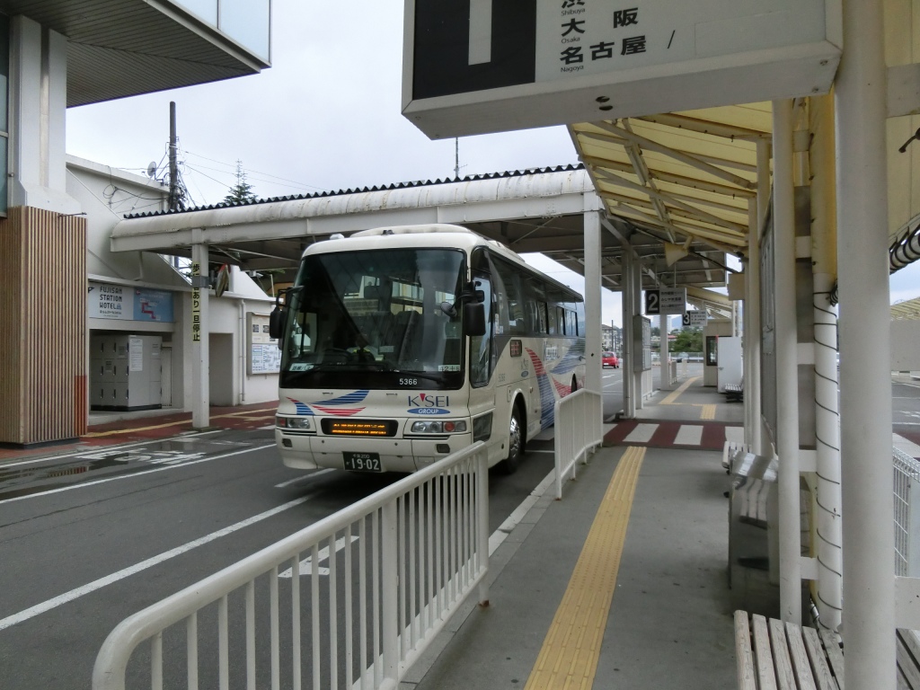 京成バス 富士山 河口湖 秋葉原 成田空港線 山で働いていた が淡々と綴る日記もどき