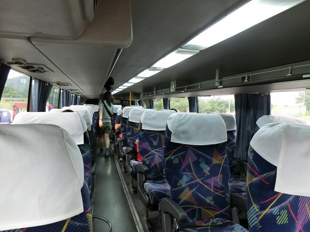 名神集中工事 In 西日本jrバス 北陸道昼特急大阪8号 山で働いていた が淡々と綴る日記もどき
