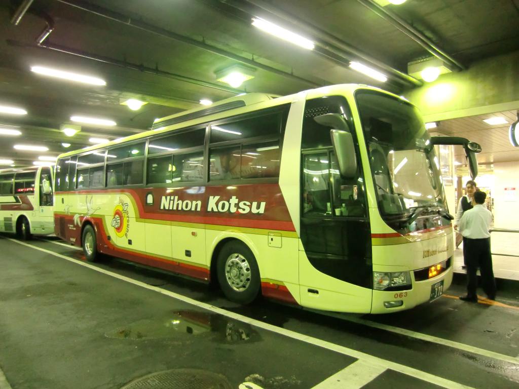 日本交通 鳥取 神戸 大阪線16便 山で働いていた が淡々と綴る日記もどき