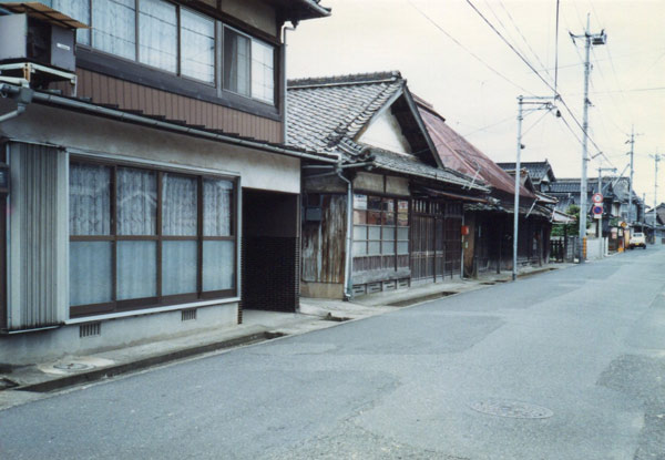 B8.本町三区南側　青柳家　