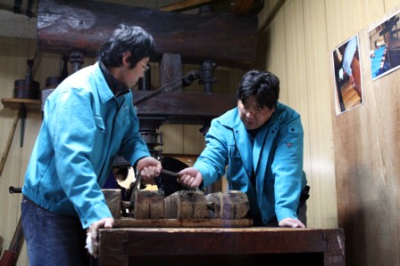 富士玄米黒酢の搾り8