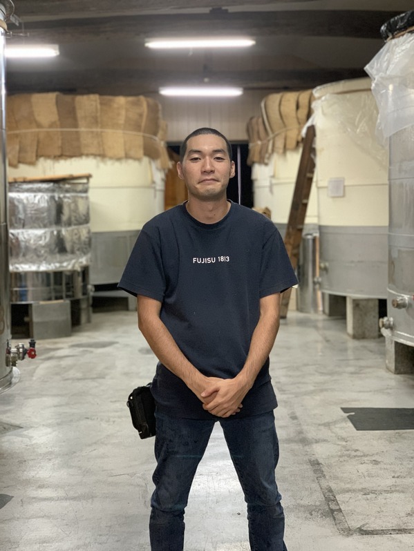 ECC9813C-E20F-4B85-8FF8-2E7C842C1EB7