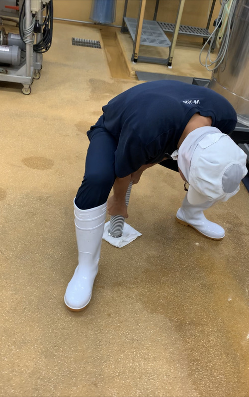 31D33DA0-4AAB-455C-8F68-26CF487A3443