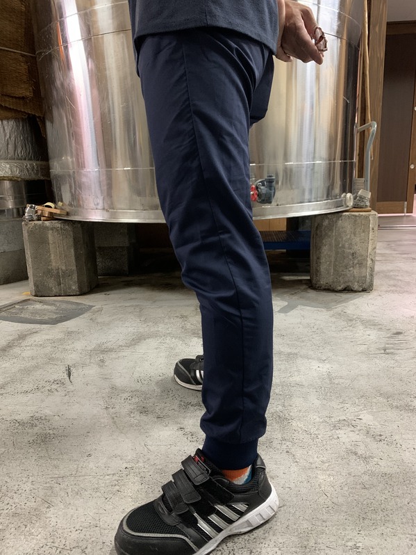 6B09738A-2878-4021-A066-4AF5C6A2A36D