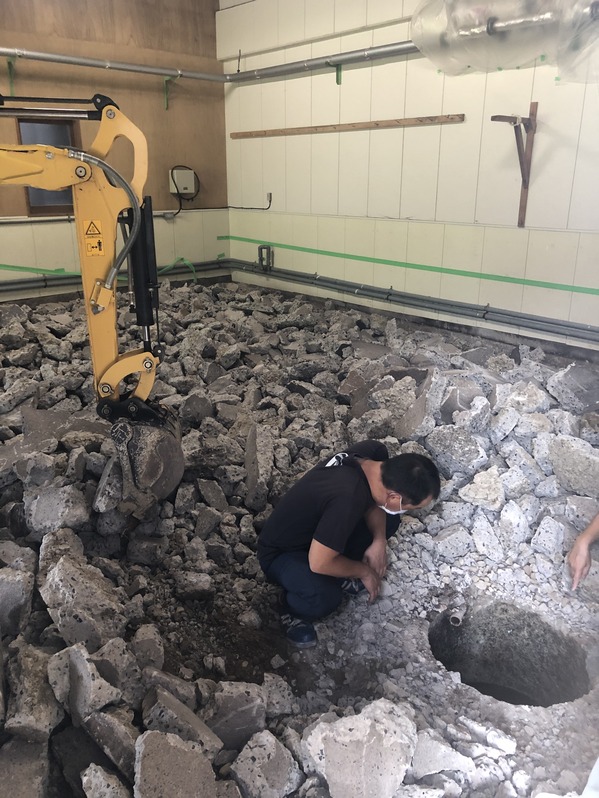 由良工事床02