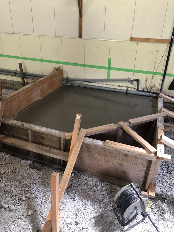 由良工事床06