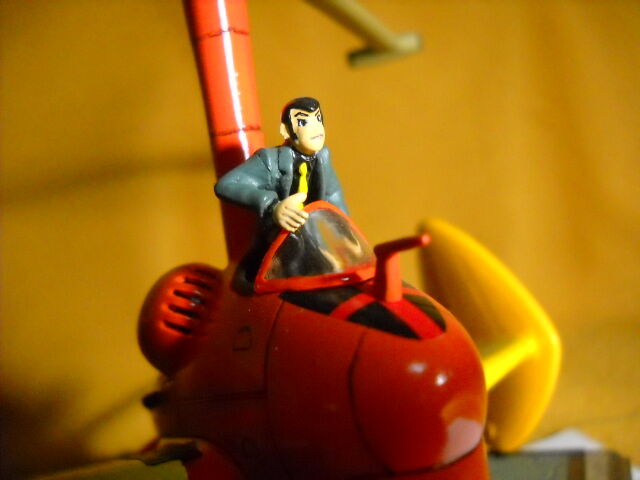 グンゼ産業 1/48 ルパン＆オートジャイロ 奪取　ルパン三世　カリオストロの城 Amazon.co.jp: グンゼ産業1/48 ルパン三世（劇場版)カリオストロ