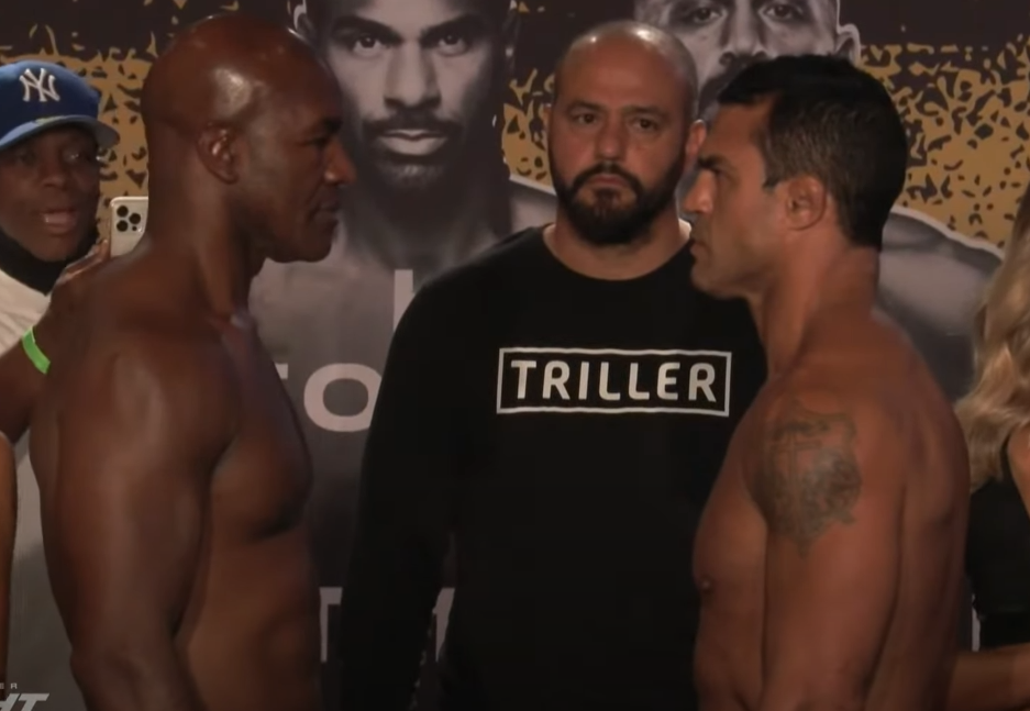 ボクシング アンデウソン シウバがティト オーティズに1rko勝利 イベンダー ホリフィールドがビクトー ベウフォートにtko負け 打投極速報