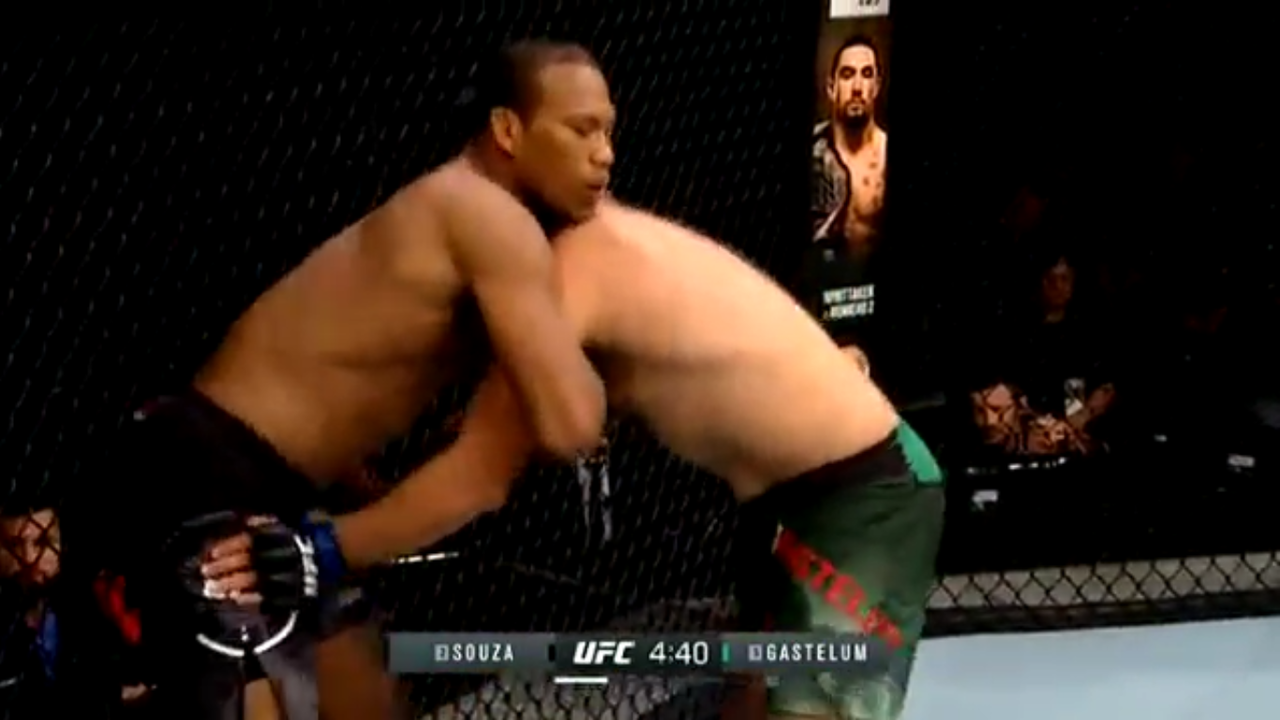 Ufc224 ヌネスがペニントンを流血に追い込み3度目の防衛に成功 リョートにkoされたヴィトーが引退を表明 打投極速報 Ufc224 ヌネスがペニントンを流血に追い込み3度目の防衛に成功 リョートにkoされたヴィトーが引退を表明 打投極速報