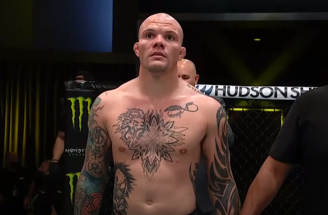 Ufc Espn18 佐藤天がミゲール バエサに肩固めで敗れる アンソニー スミスがデビン クラークに三角絞めで一本勝ち 打投極速報 Ufc Espn18 佐藤天がミゲール バエサに肩固めで敗れる アンソニー スミスがデビン クラークに三角絞めで一本勝ち 打投極速報
