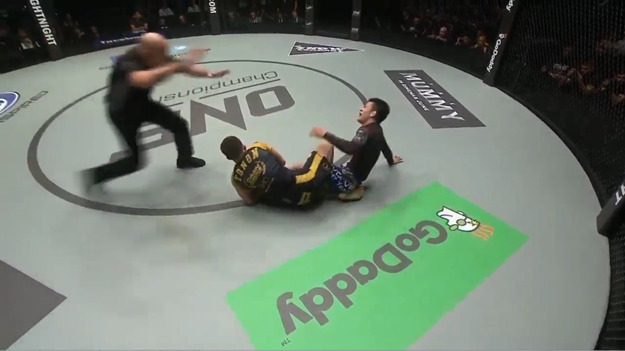 One Fc 青木真也 ゲイリー トノンにグラップリングルールで一本負け 打投極速報 One Fc 青木真也 ゲイリー トノンにグラップリングルールで一本負け 打投極速報
