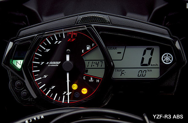 YZF-R3 2000kmインプレ : 日々是趣味之為